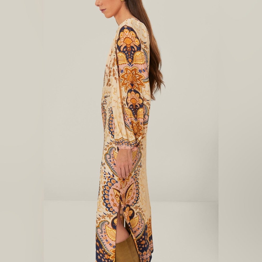 NWT Farm Rio Cream and Gold Paisley Maxi Dress - Picture 4 of 9